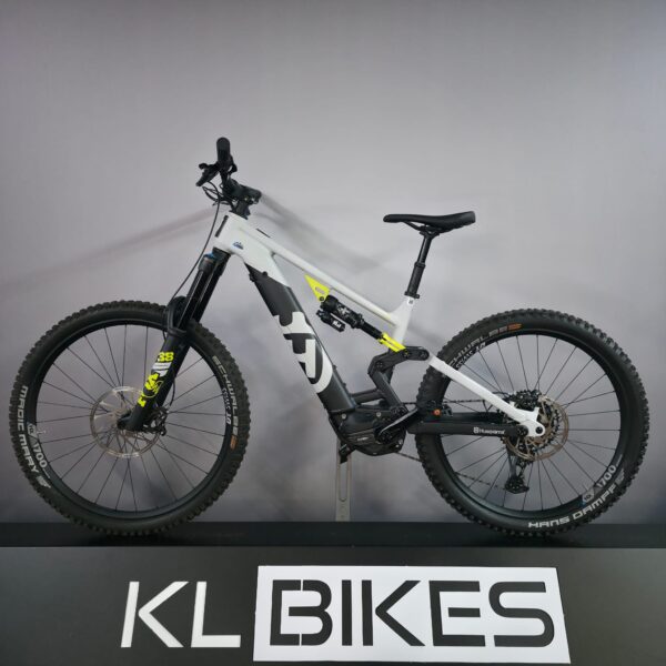 HUSQVARNA | HARD CROSS HC4