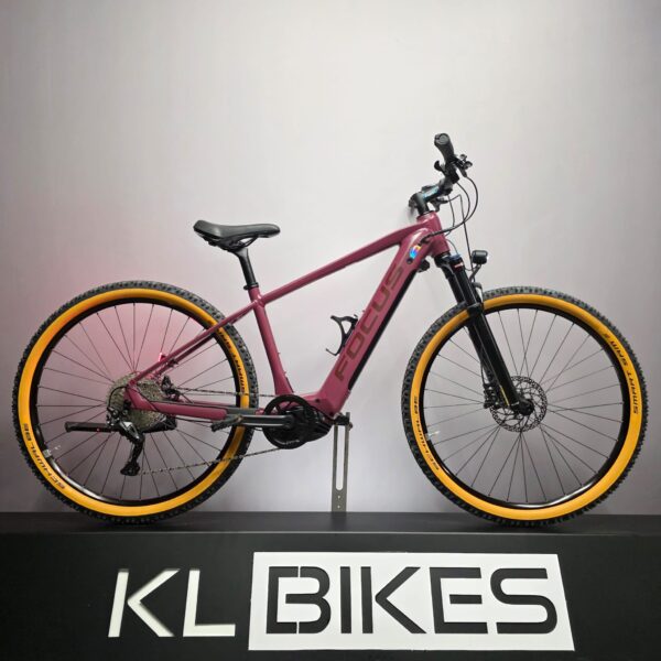 FOCUS | AVENTURA 2 6.7